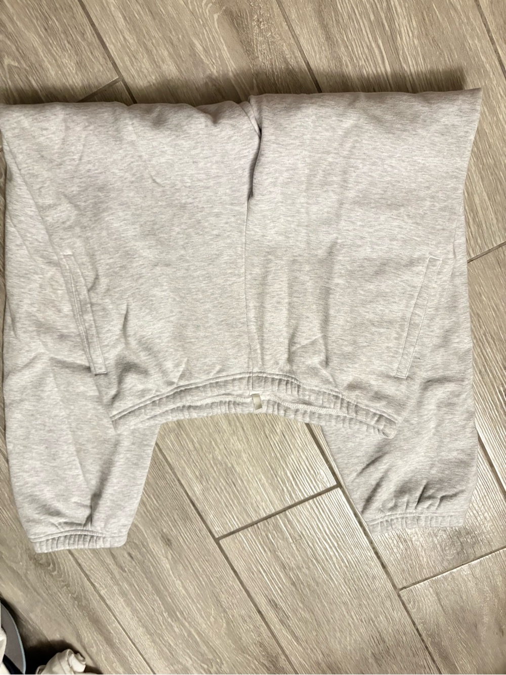 Skims sweats